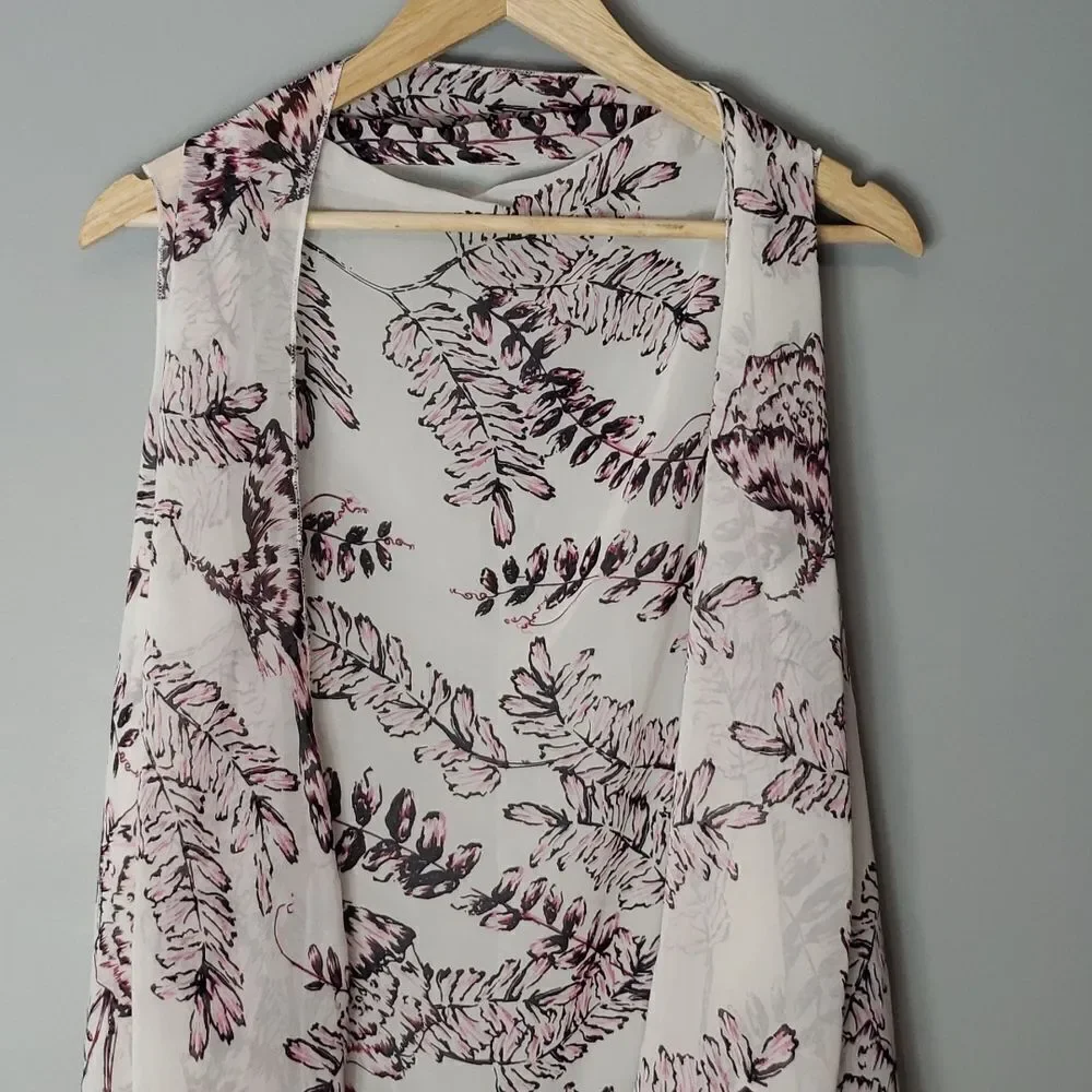 Floral Print Women's Scarf - Pink and White